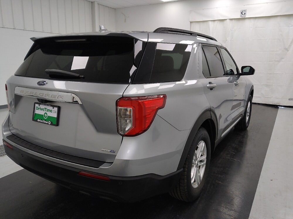 2020 Ford Explorer in St. Louis, MO 63125 - 18091649 7