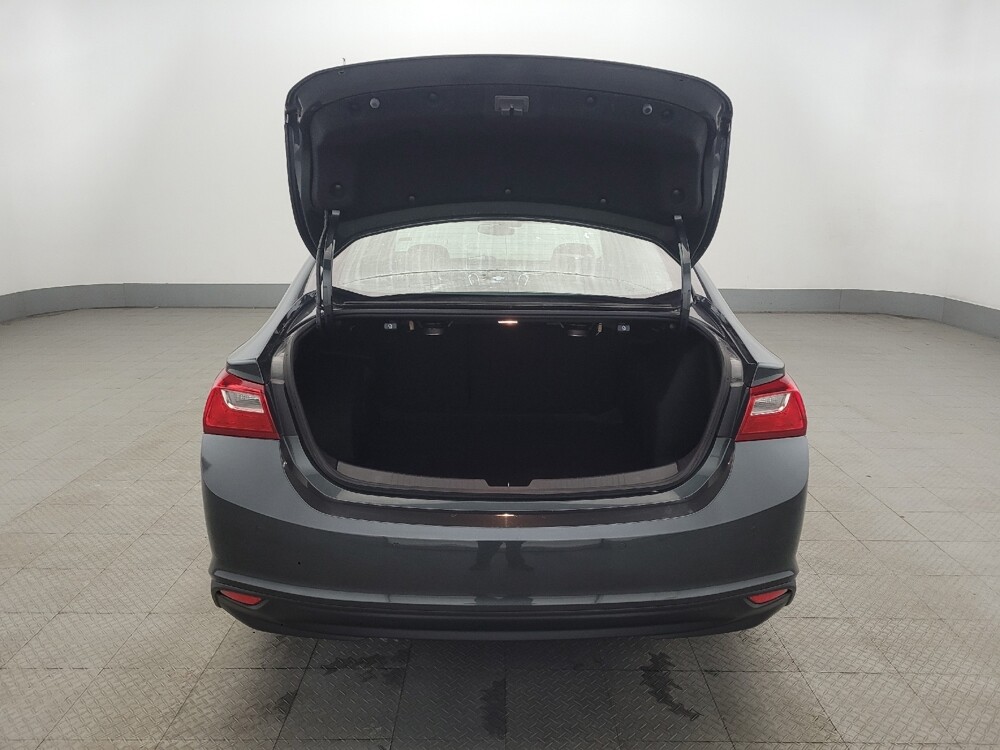 2017 Chevrolet Malibu in Richmond, VA 23235 - 18091658 29