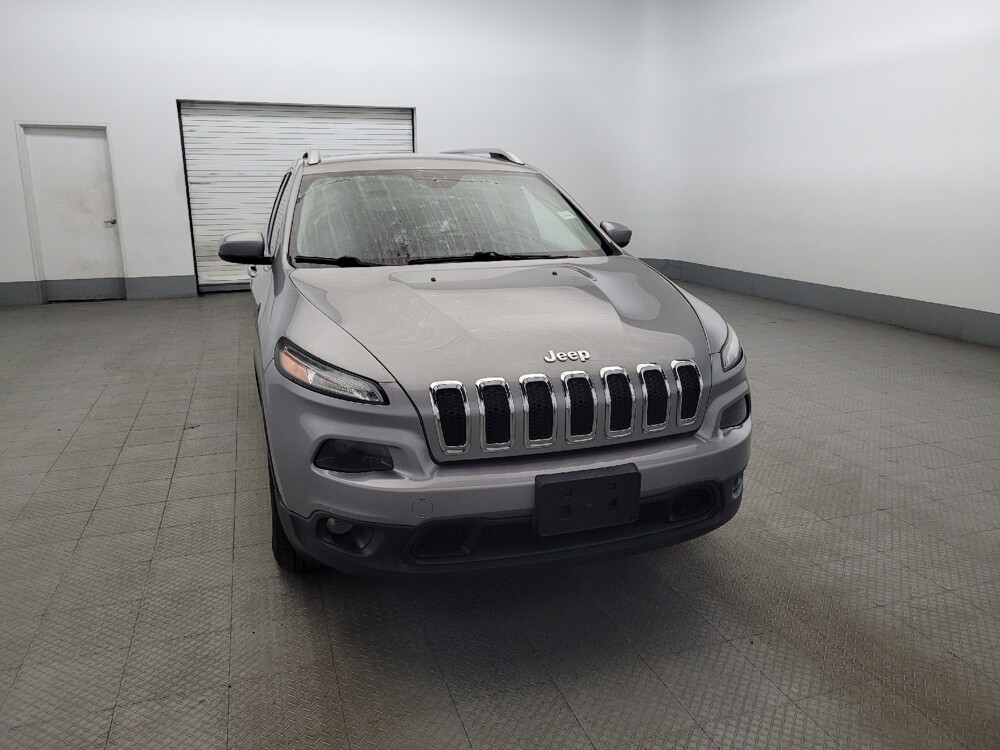 2015 Jeep Cherokee in New Castle, DE 19720 - 18091661 14