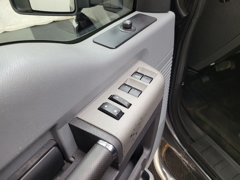 2016 Ford F250 in Pittsburgh, PA 15236 - 18091664 27