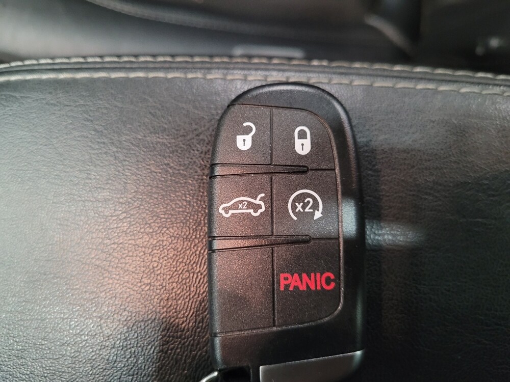 2020 Jeep Cherokee in New Castle, DE 19720 - 18091673 32