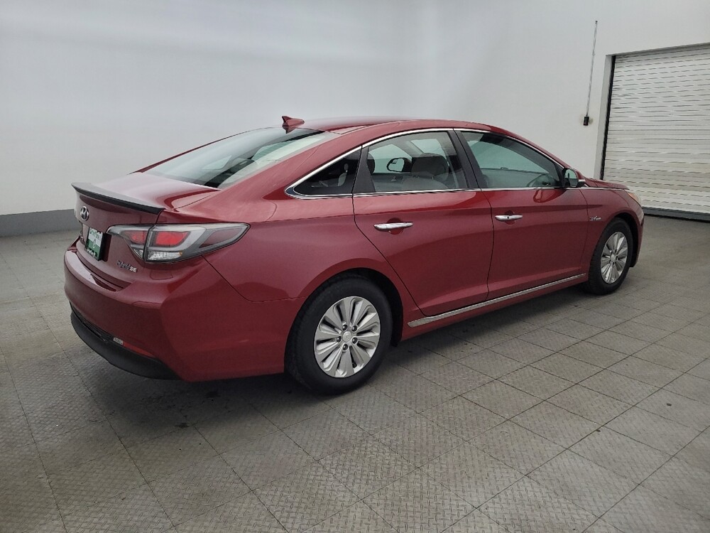 2016 Hyundai Sonata in New Castle, DE 19720 - 18091675 10