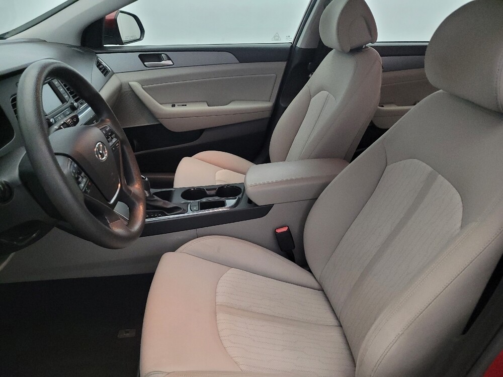 2016 Hyundai Sonata in New Castle, DE 19720 - 18091675 17