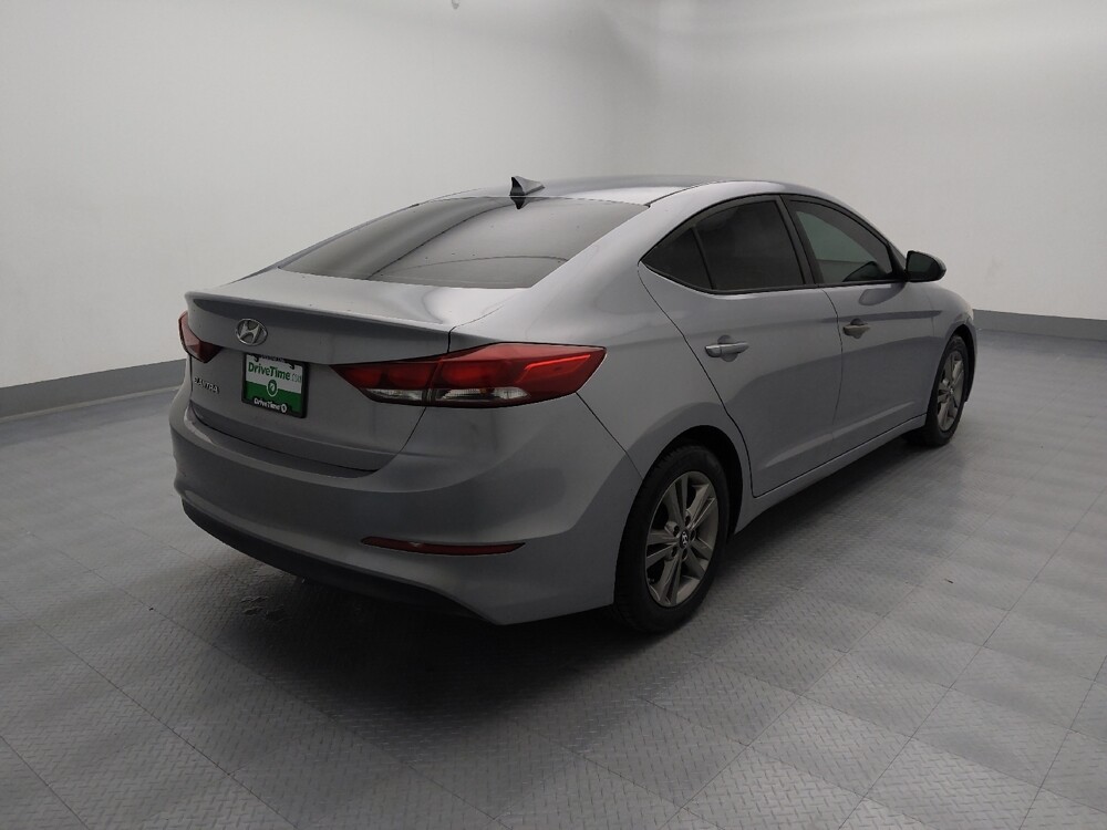 2017 Hyundai Elantra in St. Louis, MO 63125 - 18091678 9