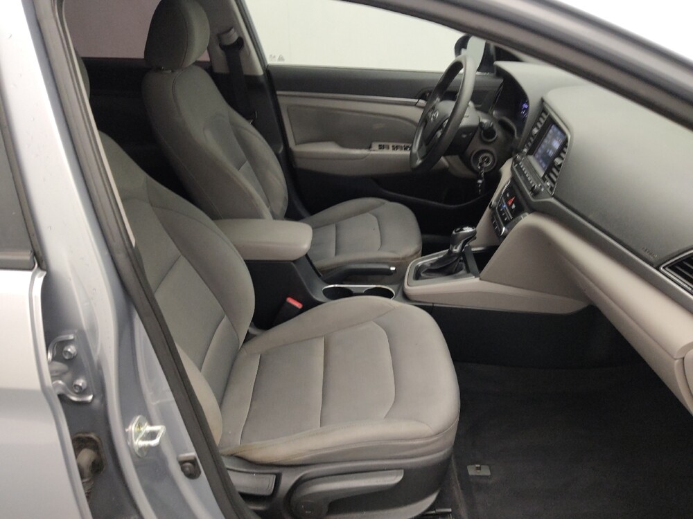 2017 Hyundai Elantra in St. Louis, MO 63125 - 18091678 21