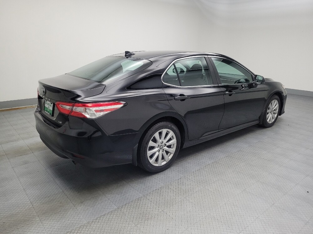 2020 Toyota Camry in Lombard, IL 60148 - 18091679 10