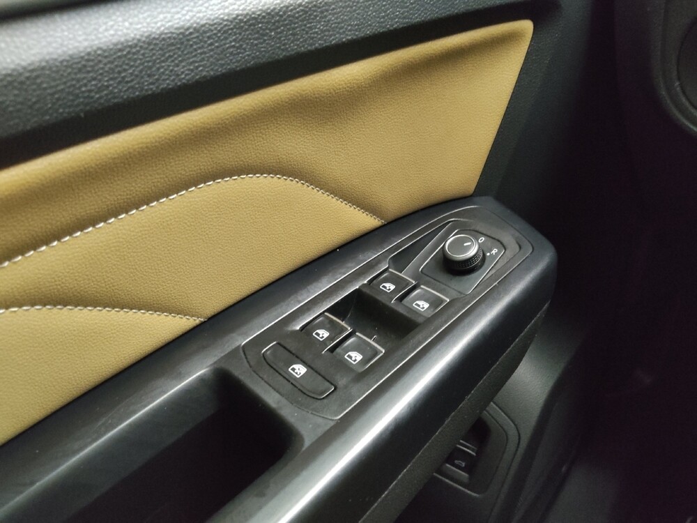 2021 Volkswagen Atlas in Lombard, IL 60148 - 18091680 27