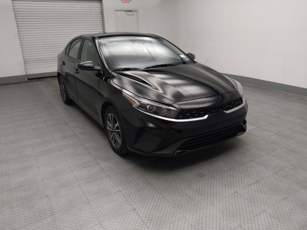 2022 Kia Forte in Lombard, IL 60148 - 18091681 13