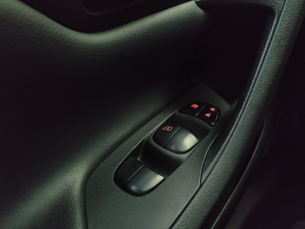 2018 Nissan Altima in Lombard, IL 60148 - 18091682 27