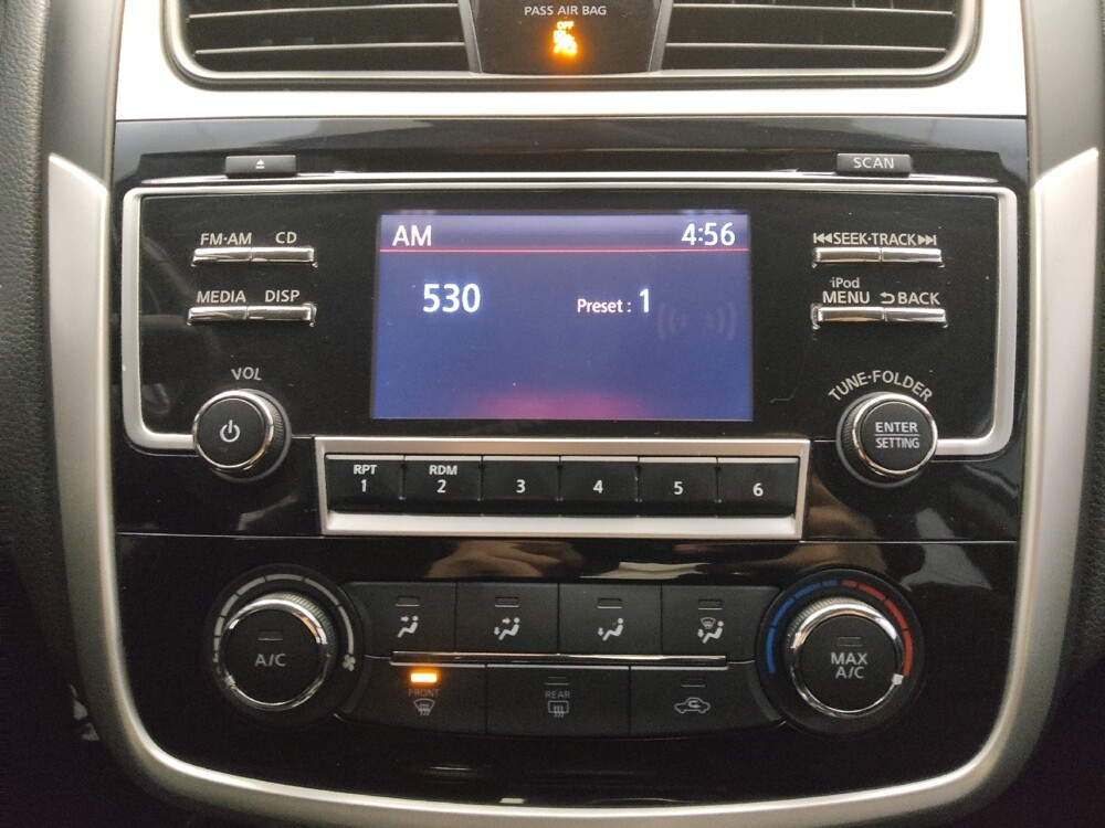 2018 Nissan Altima in Lombard, IL 60148 - 18091682 25