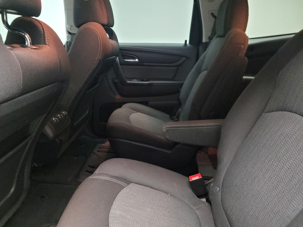 2016 Chevrolet Traverse in Taylor, MI 48180 - 18091684 18