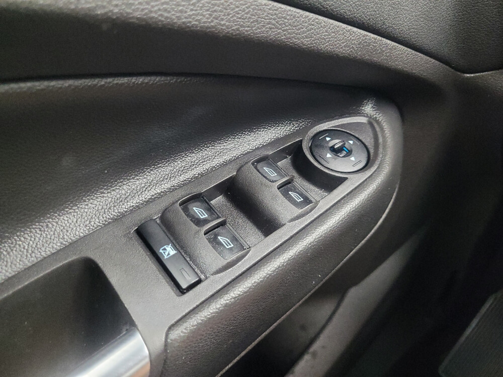 2016 Ford Escape in Mishawaka, IN 46545 - 18091685 27