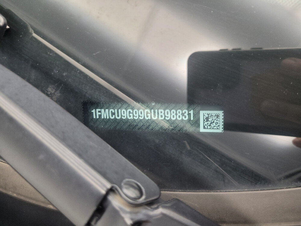 2016 Ford Escape in Mishawaka, IN 46545 - 18091685 33