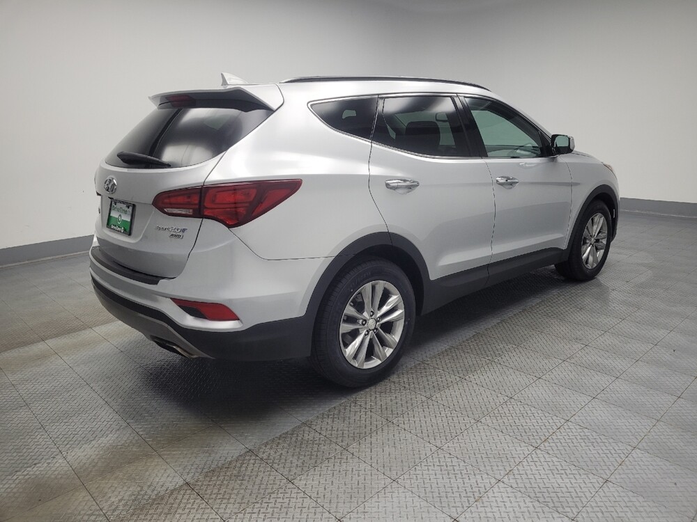 2017 Hyundai Santa Fe in Peoria, IL 61615 - 18091686 10
