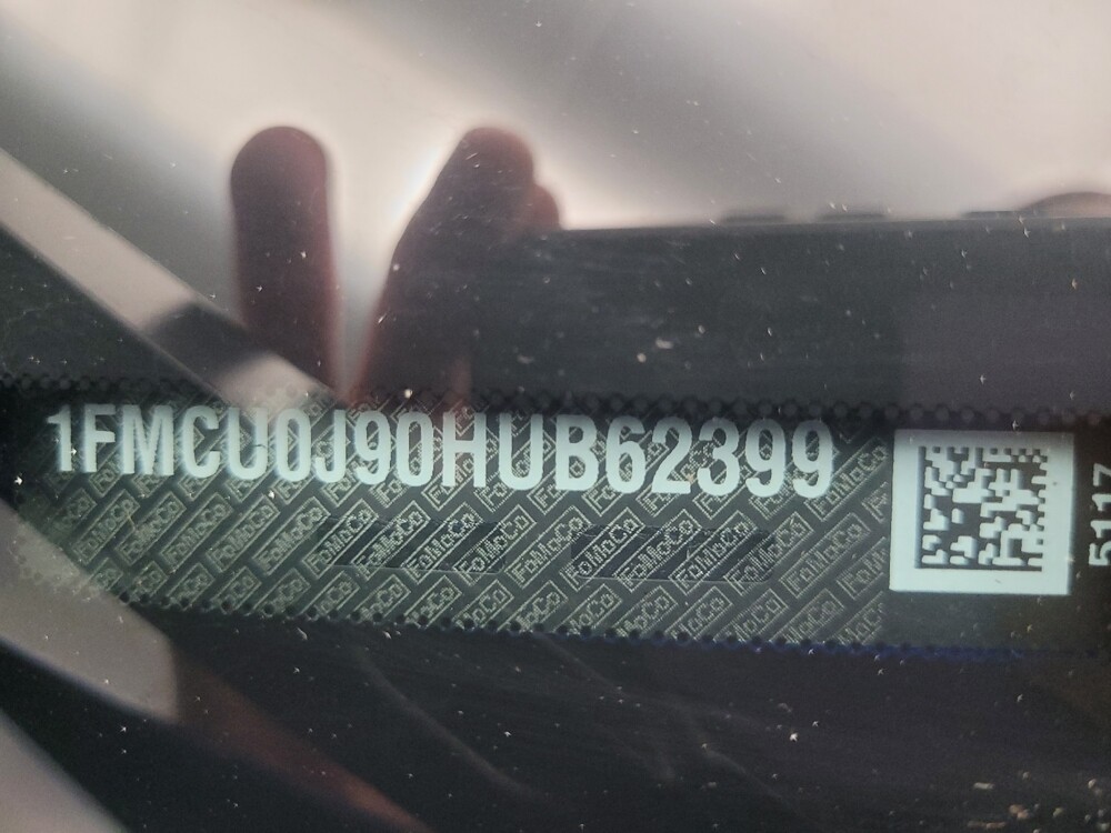 2017 Ford Escape in Indianapolis, IN 46219 - 18091687 33