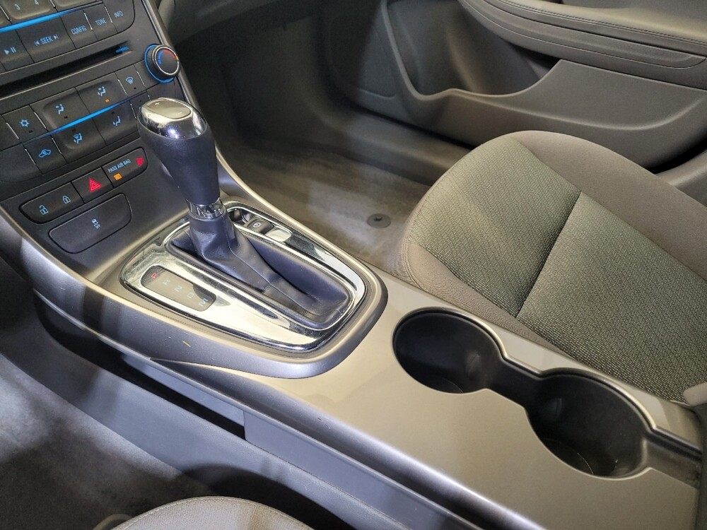 2013 Chevrolet Malibu in Miamisburg, OH 45342 - 18091692 26