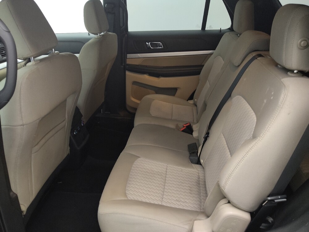 2018 Ford Explorer in St. Louis, MO 63136 - 18091694 18
