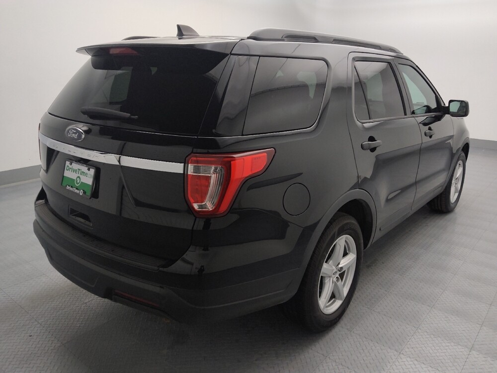 2018 Ford Explorer in St. Louis, MO 63136 - 18091694 9