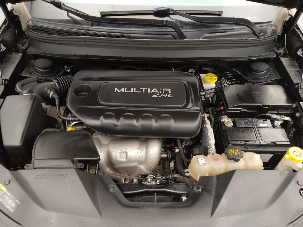 2019 Jeep Cherokee in Wichita, KS 67207 - 18091697 30