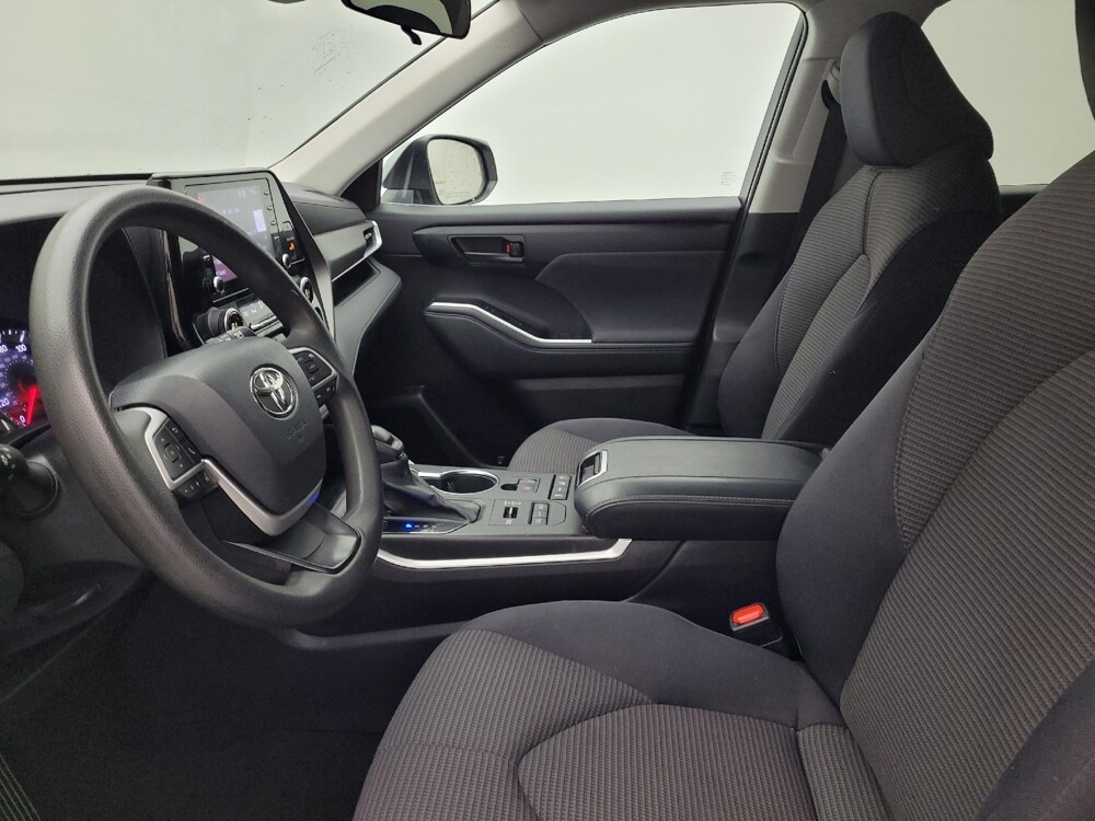 2022 Toyota Highlander in Greenville, NC 27834 - 18091698 17