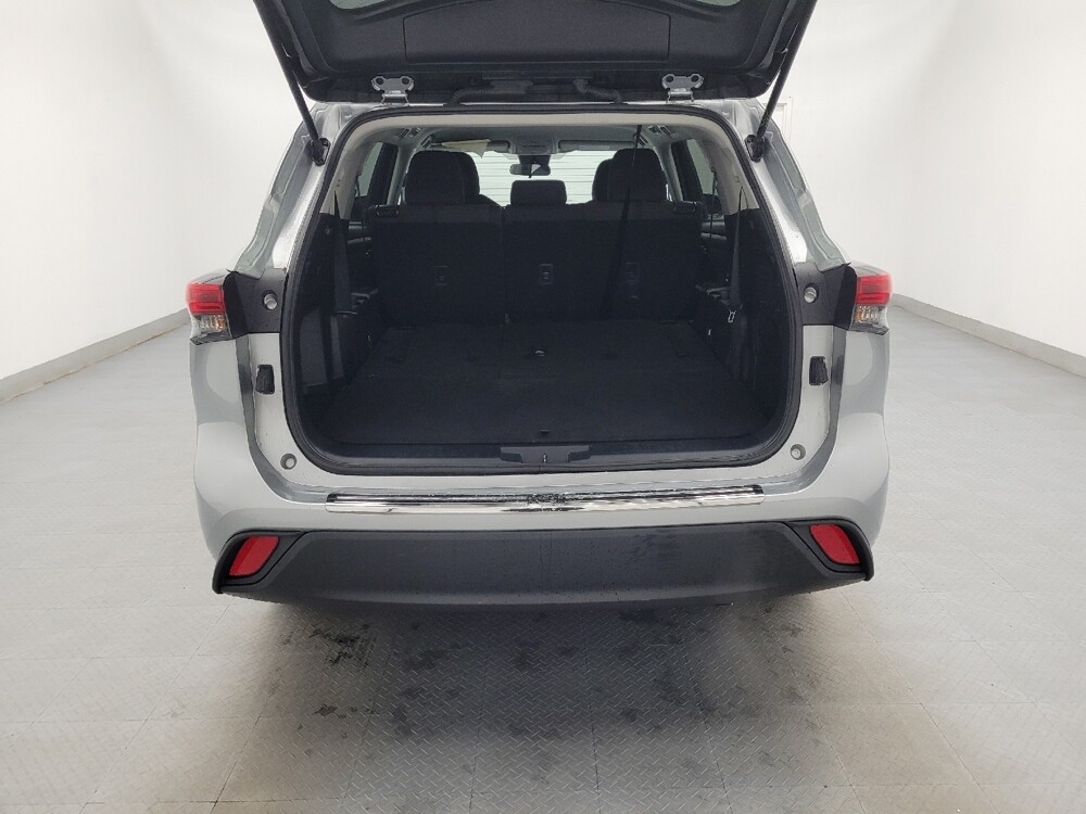 2022 Toyota Highlander in Greenville, NC 27834 - 18091698 29