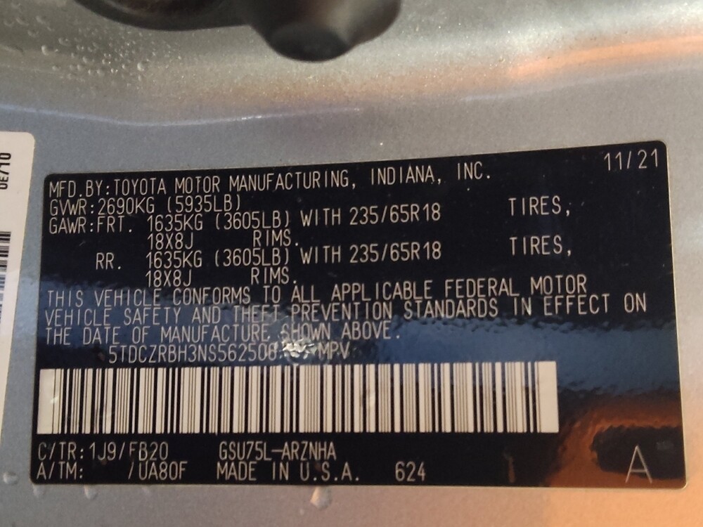 2022 Toyota Highlander in Greenville, NC 27834 - 18091698 33