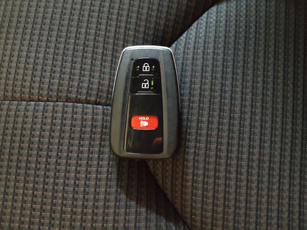 2022 Toyota Highlander in Greenville, NC 27834 - 18091698 32