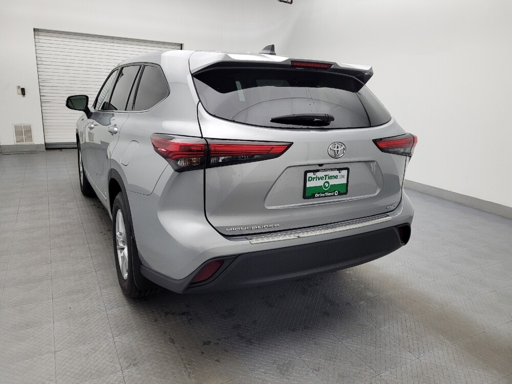 2022 Toyota Highlander in Greenville, NC 27834 - 18091698 6