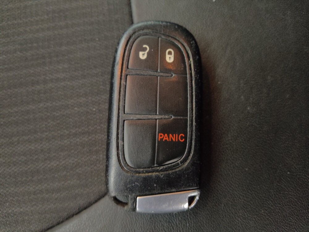 2018 Jeep Cherokee in Colorado Springs, CO 80909 - 18091707 32