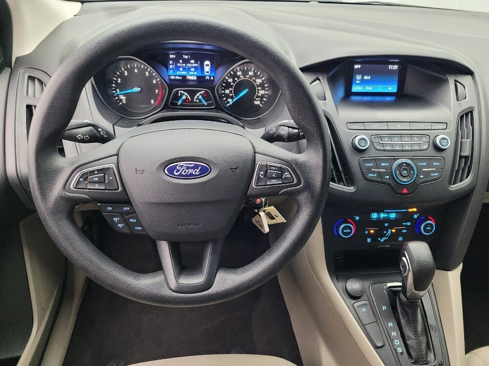 2018 Ford Focus in Pensacola, FL 32505 - 18091710 22