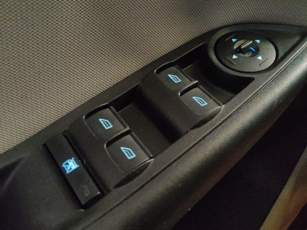 2018 Ford Focus in Pensacola, FL 32505 - 18091710 27