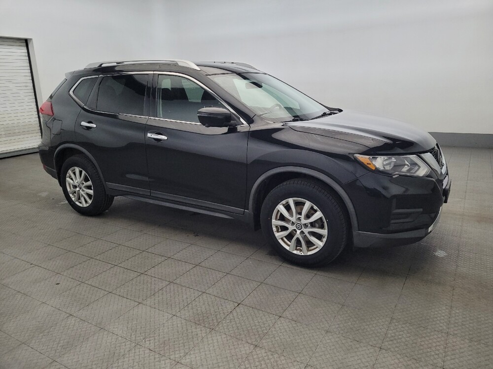 2018 Nissan Rogue in Chesapeake, VA 23320 - 18091713 11