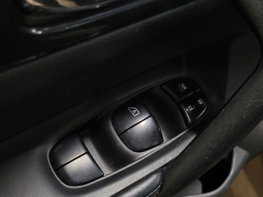 2018 Nissan Rogue in Chesapeake, VA 23320 - 18091713 27