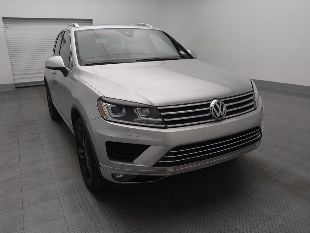 2017 Volkswagen Touareg in Gainesville, FL 32609 - 18091718 14