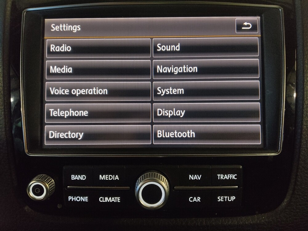 2017 Volkswagen Touareg in Gainesville, FL 32609 - 18091718 25