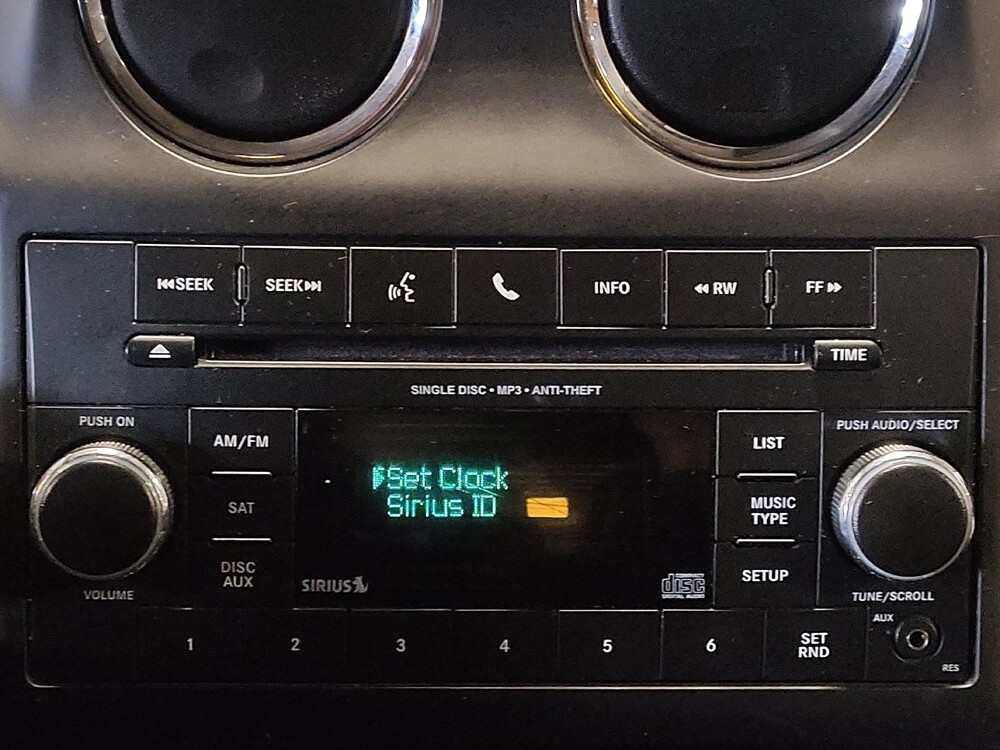 2017 Jeep Compass in Gainesville, FL 32609 - 18091719 25