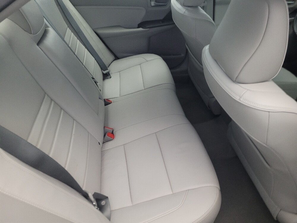 2016 Toyota Camry in Glen Burnie, MD 21061 - 18091720 19