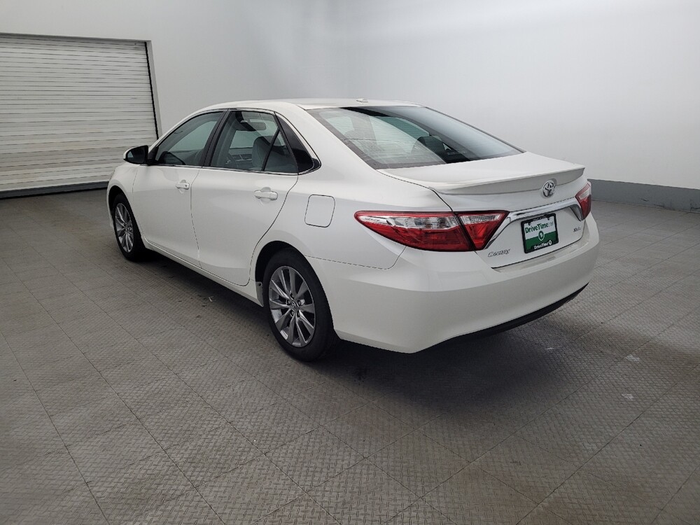 2016 Toyota Camry in Glen Burnie, MD 21061 - 18091720 5
