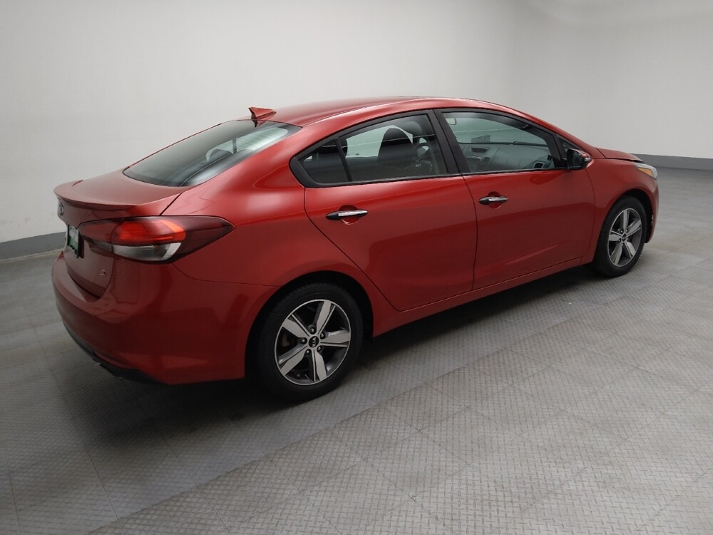 2018 Kia Forte in Lombard, IL 60148 - 18091722 10
