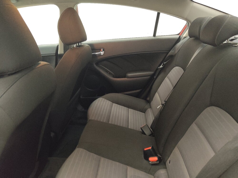 2018 Kia Forte in Lombard, IL 60148 - 18091722 18