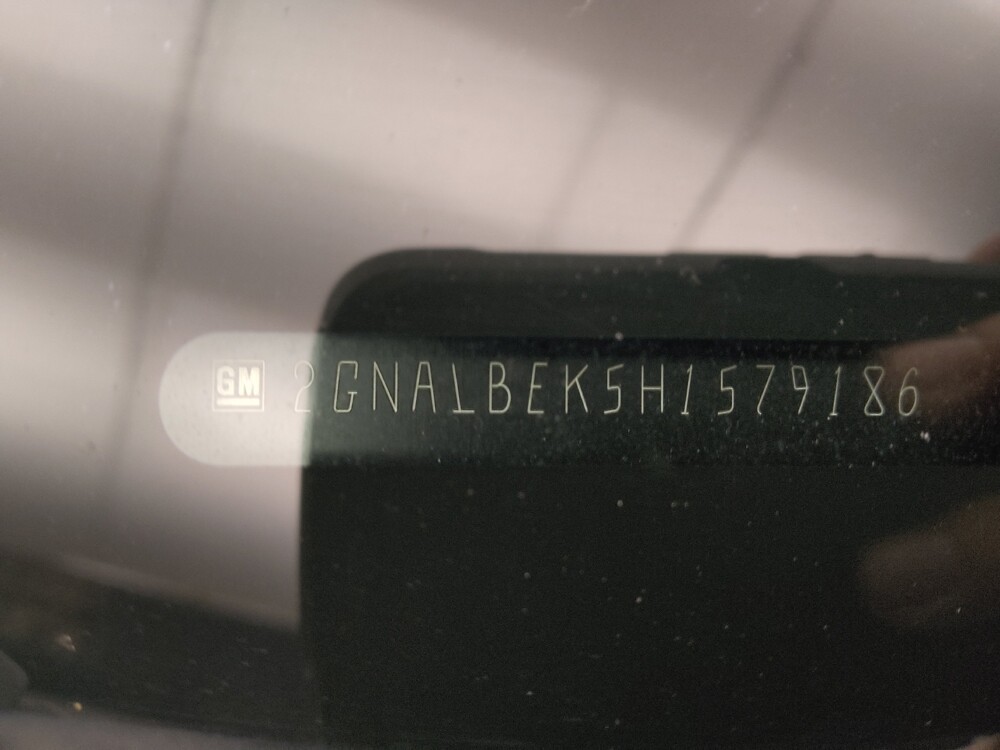 2017 Chevrolet Equinox in Midlothian, IL 60445 - 18091725 33