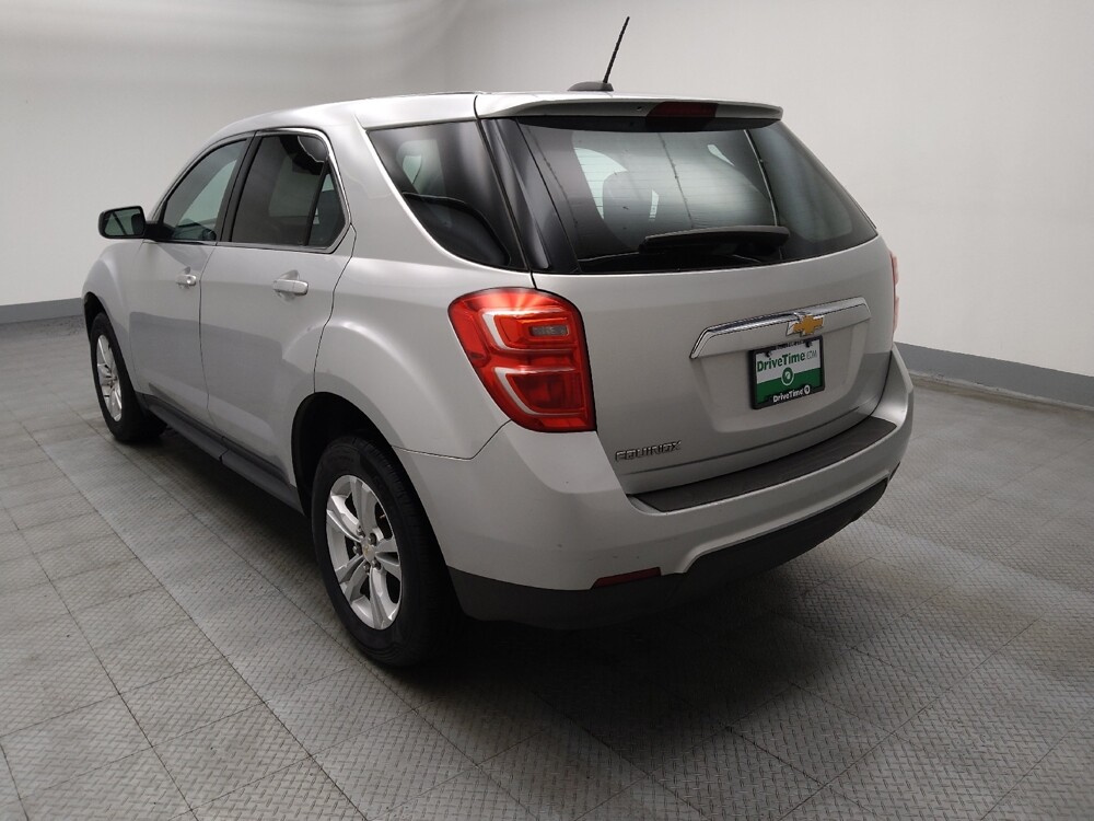 2017 Chevrolet Equinox in Midlothian, IL 60445 - 18091725 5