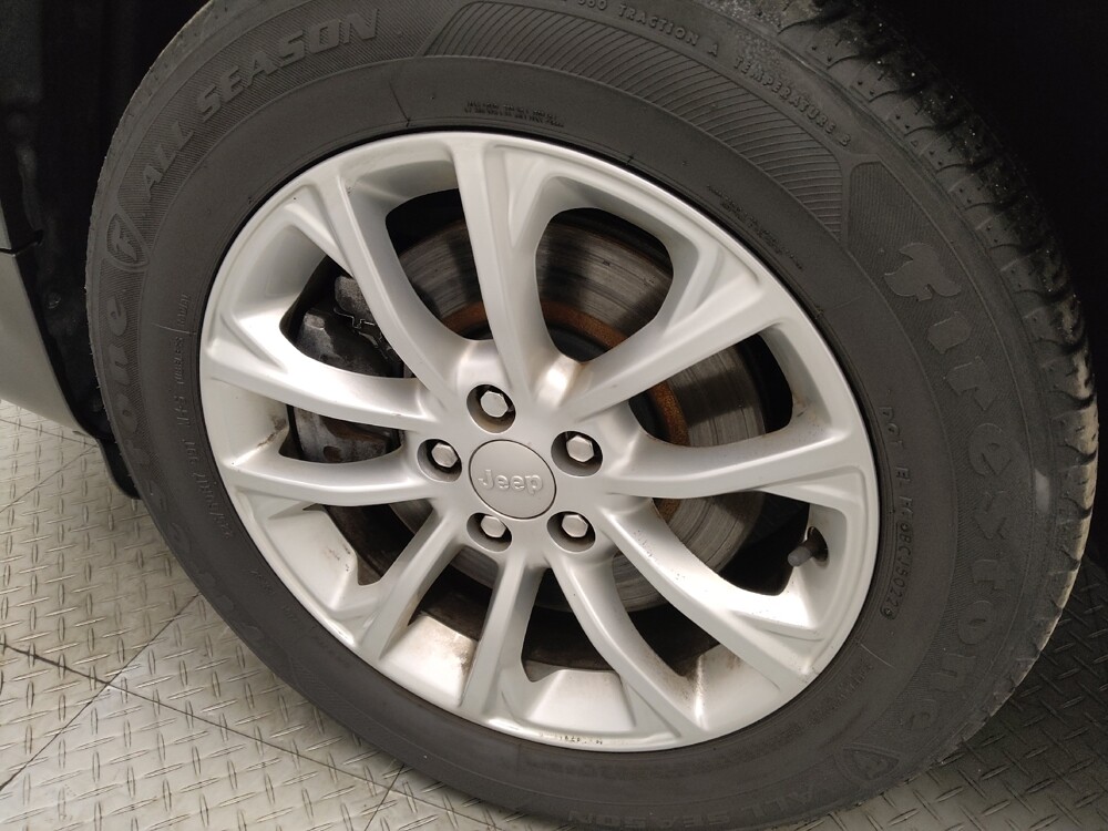 2019 Jeep Cherokee in Lombard, IL 60148 - 18091727 31