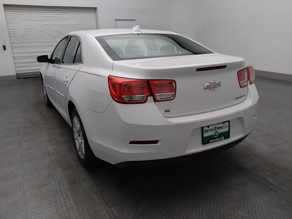 2015 Chevrolet Malibu in Jacksonville, FL 32210 - 18091732 5