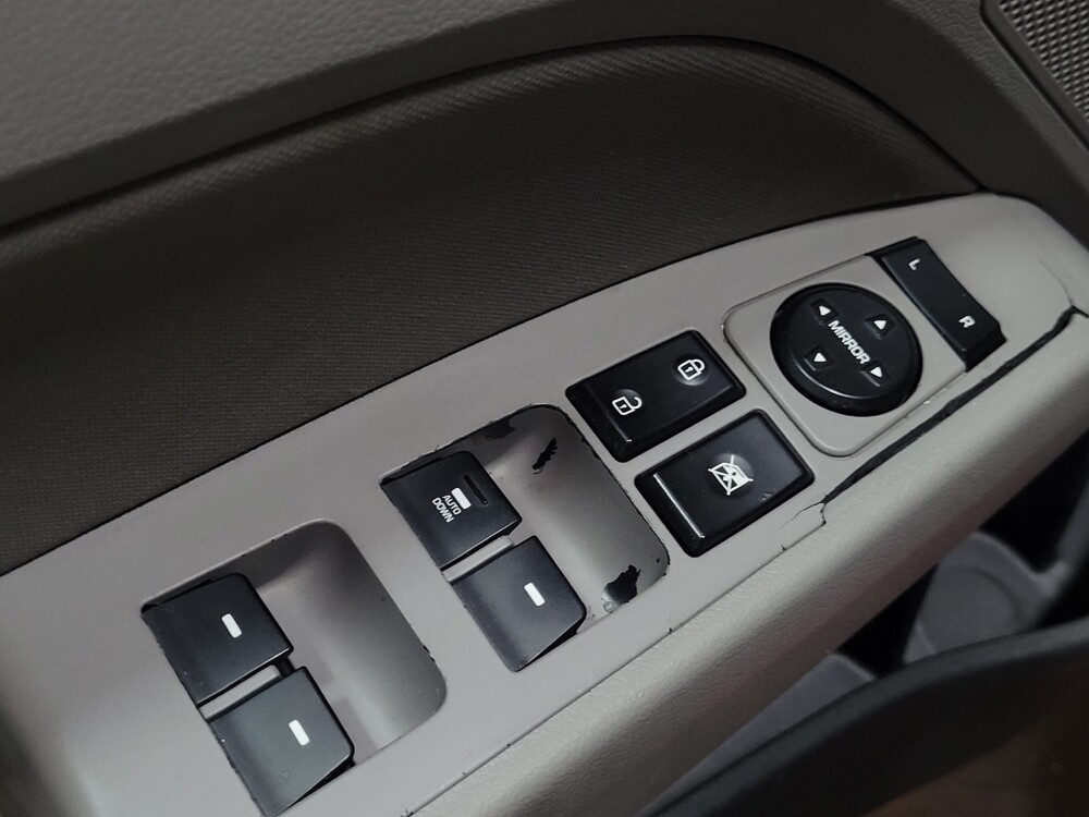 2020 Hyundai Elantra in Owings Mills, MD 21117 - 18091733 27