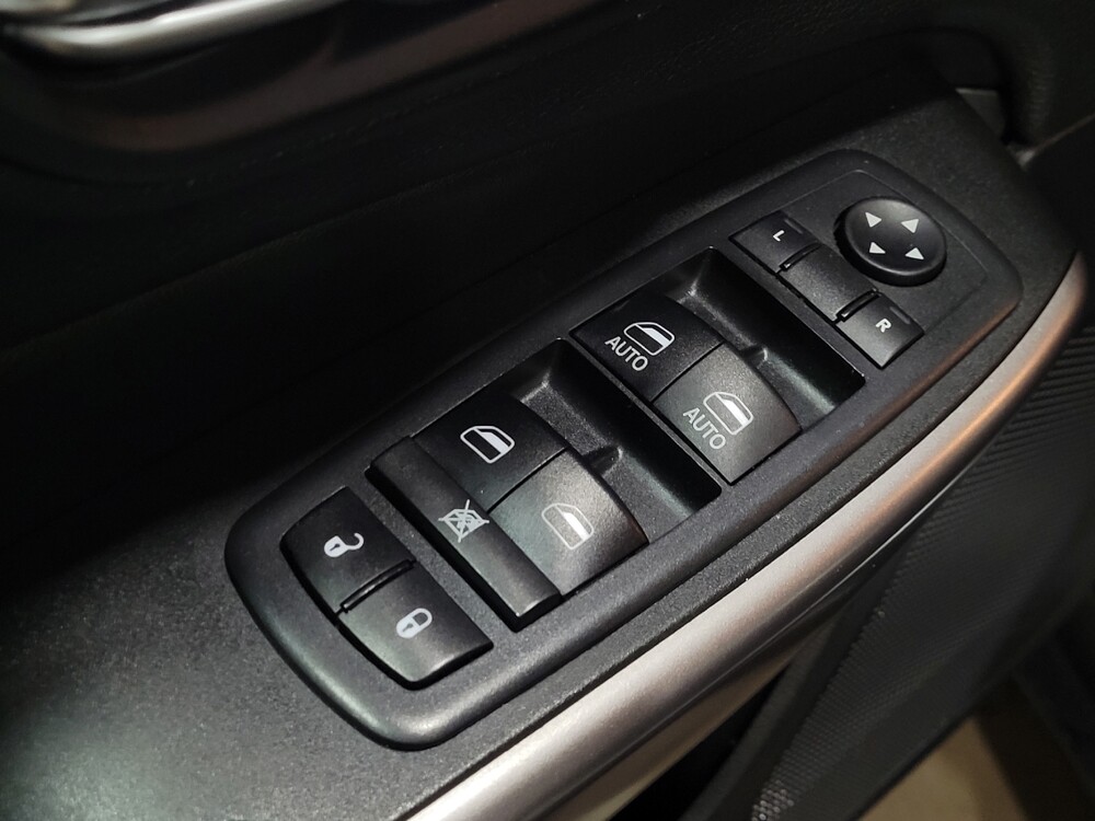 2019 Jeep Cherokee in New Castle, DE 19720 - 18091734 27