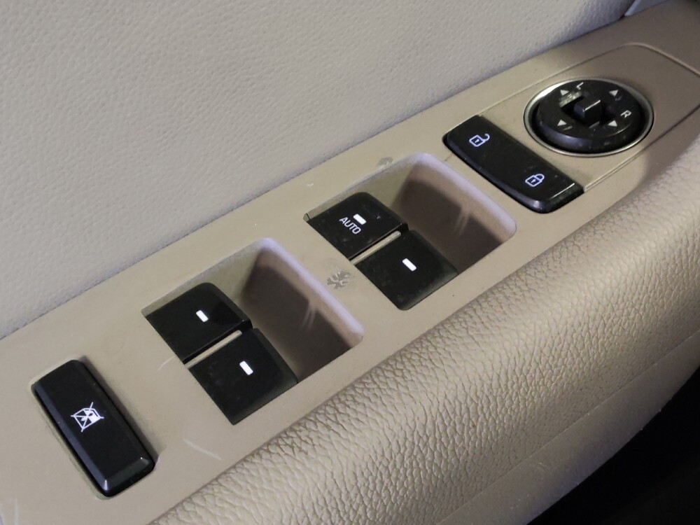 2018 Hyundai Sonata in Houston, TX 77034 - 18091736 27