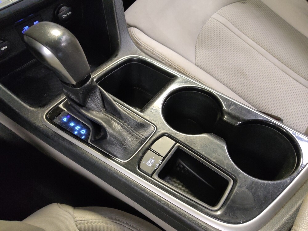 2018 Hyundai Sonata in Houston, TX 77034 - 18091736 26