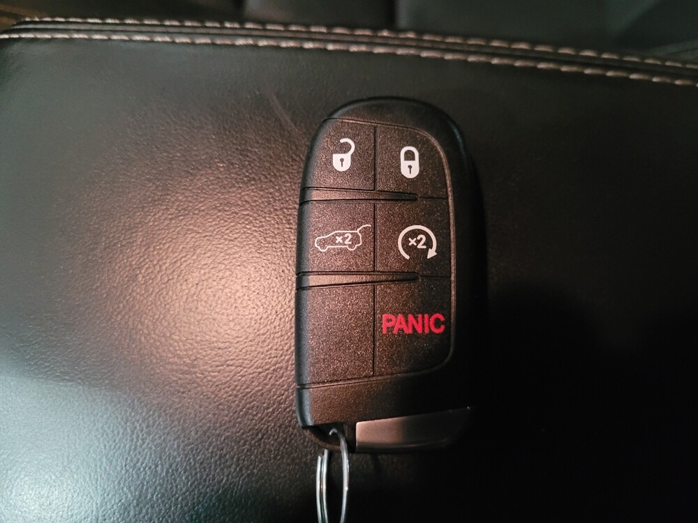 2015 Dodge Durango in New Castle, DE 19720 - 18091737 32