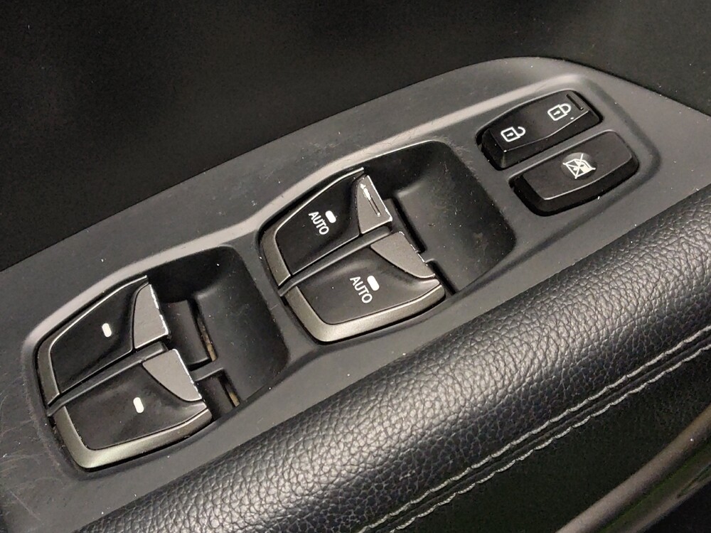 2018 Hyundai Santa Fe in Greensboro, NC 27407 - 18091739 27